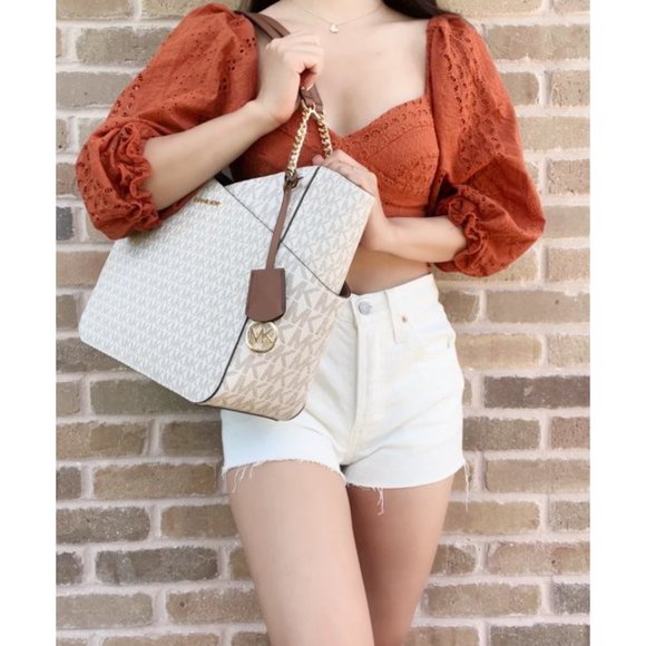 NWT Michael Kors Large Jet Set Travel Tote Handbag Signature Vanilla Gold MINT - Picture 14 of 16